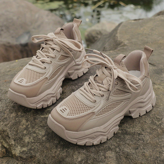 Heidi-Mode | Bequeme Beige Sneaker