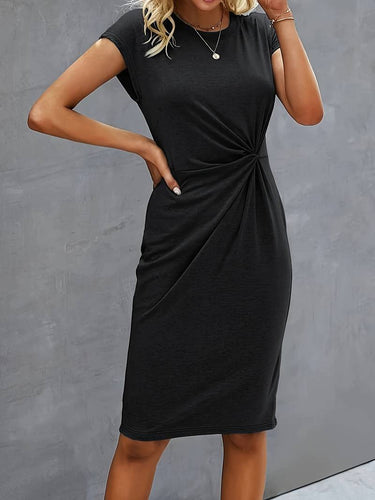 Schwarzes Kleid mit Twist-Front