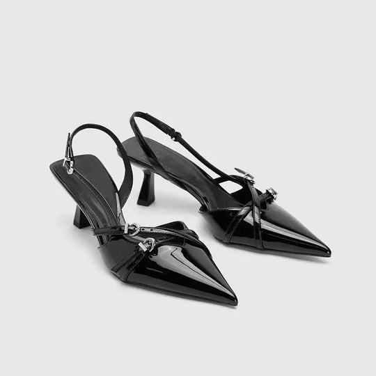 Heidi-Mode | Schwarze Lackleder Slingback Pumps mit Riemchen