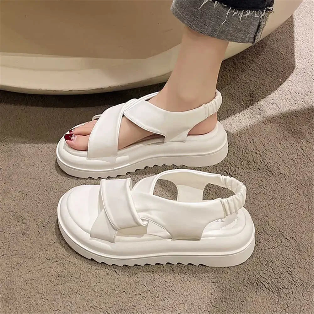 rubberen sandalen