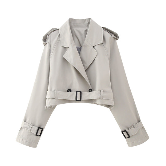 Heidi-Mode | Stylischer kurzer Trenchcoat - Elegantes Gürtel-Design