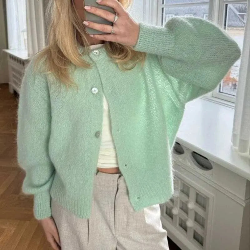 Heidi-Mode | Damenpullover mit Knöpfen