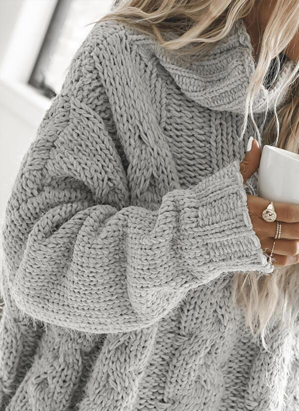 Oversized Pullover mit hohem Kragen