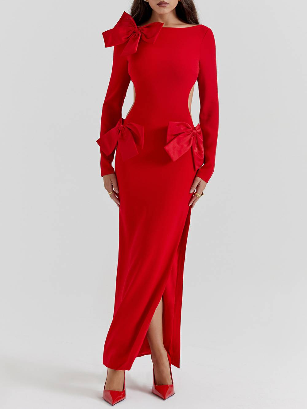 Elegantes Maxikleid mit roter Schleife