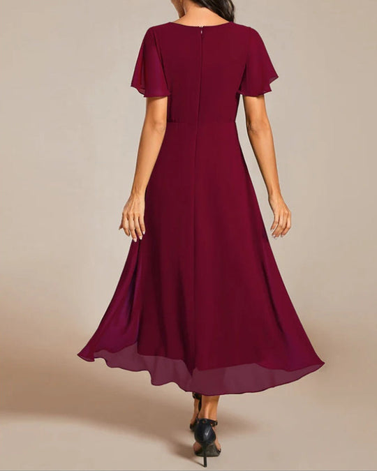 Heidi-Mode | Kleid mit V-Ausschnitt und Rüschenärmeln