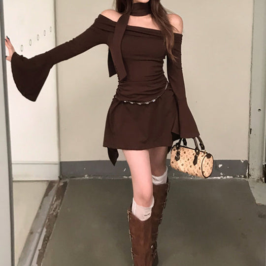 Heidi-Mode | Off Shoulder Trompetenärmel Einfarbig Hip Kleid