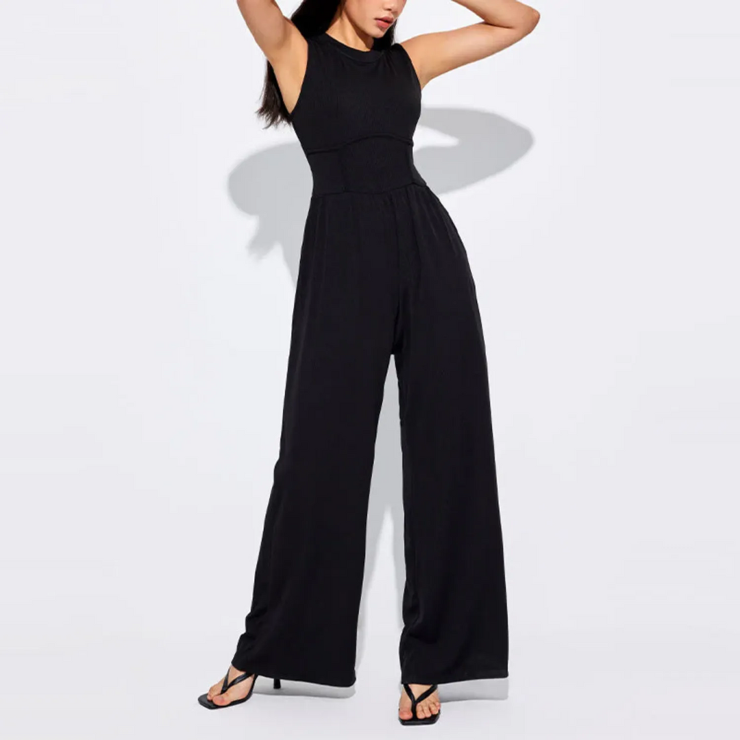 Mode- Schwarzer Jumpsuit