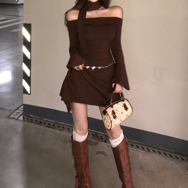Heidi-Mode | Off Shoulder Trompetenärmel Einfarbig Hip Kleid