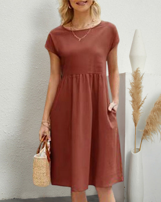 Midi-Kleid mit Rundhalsausschnitt und Taschen