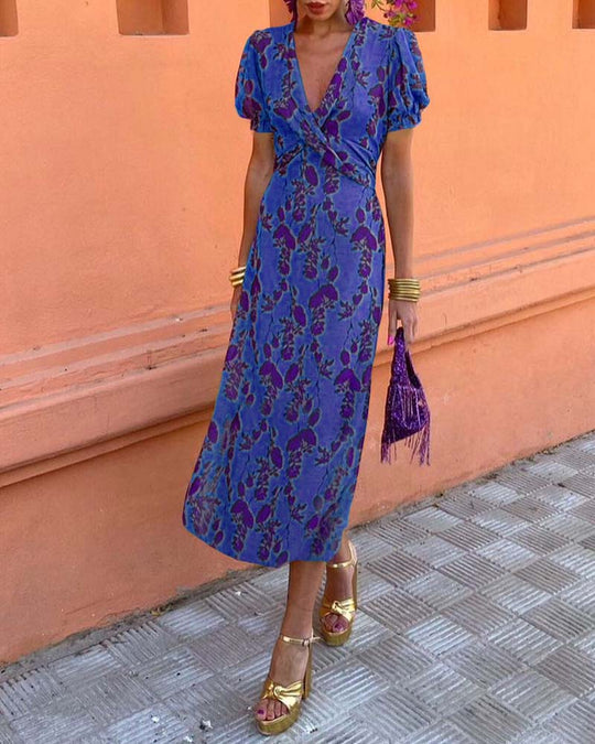 Heidi-Mode | Zeitloses Midi-Kleid mit Ärmeln