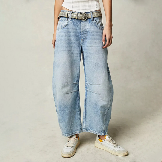 Modische weite Jeans