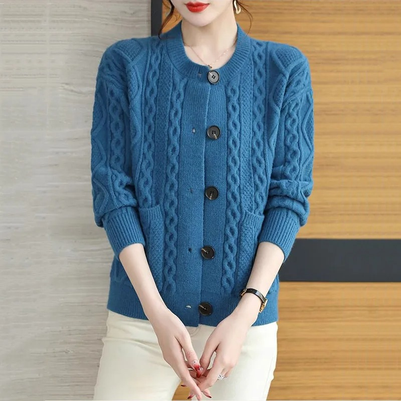 Heidi-Mode | Strickjacke Damen mit Rundhals und Knopfschluss