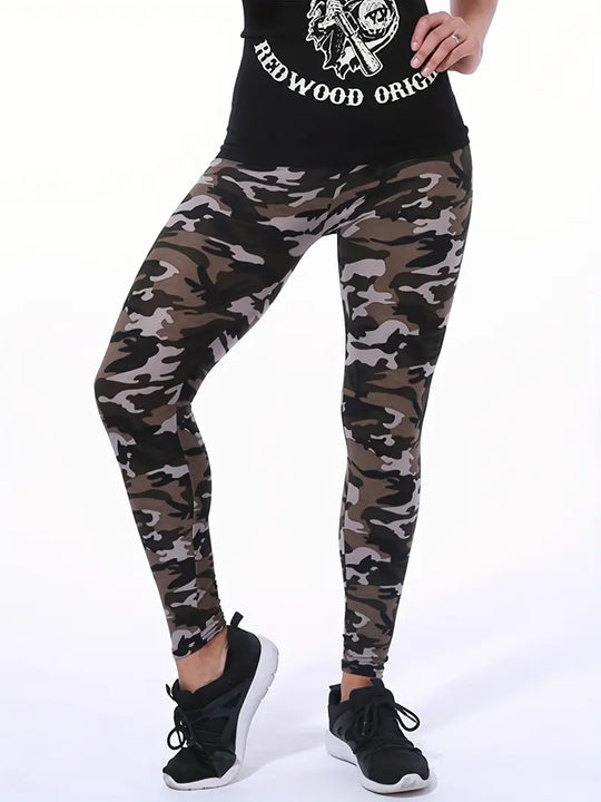 – lässige camouflage-leggings mit hoher taille