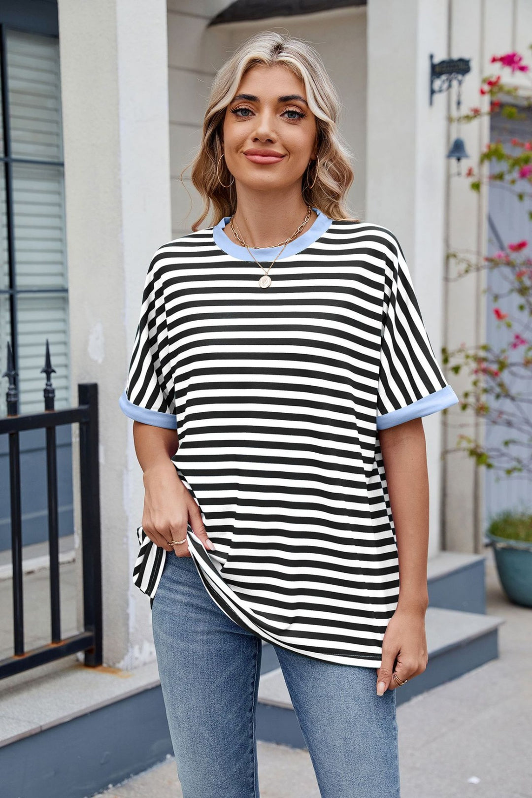 Heidi Mode | Gestreiftes kontrastierendes T-Shirt