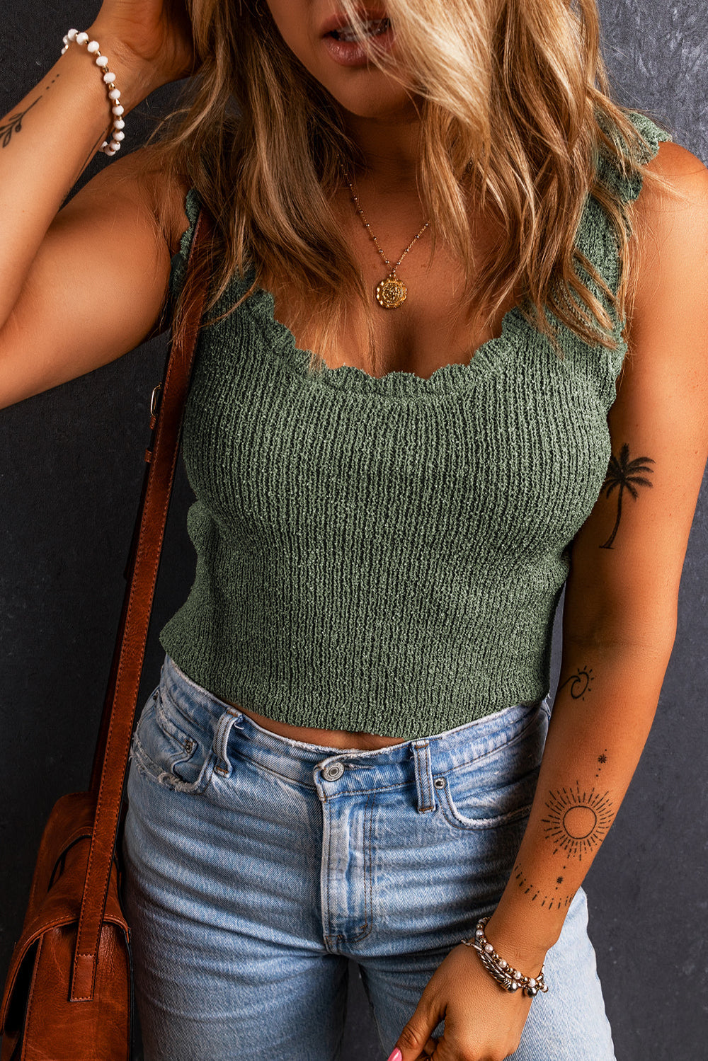 Green U Neck Scallop Trim Sweater Vest