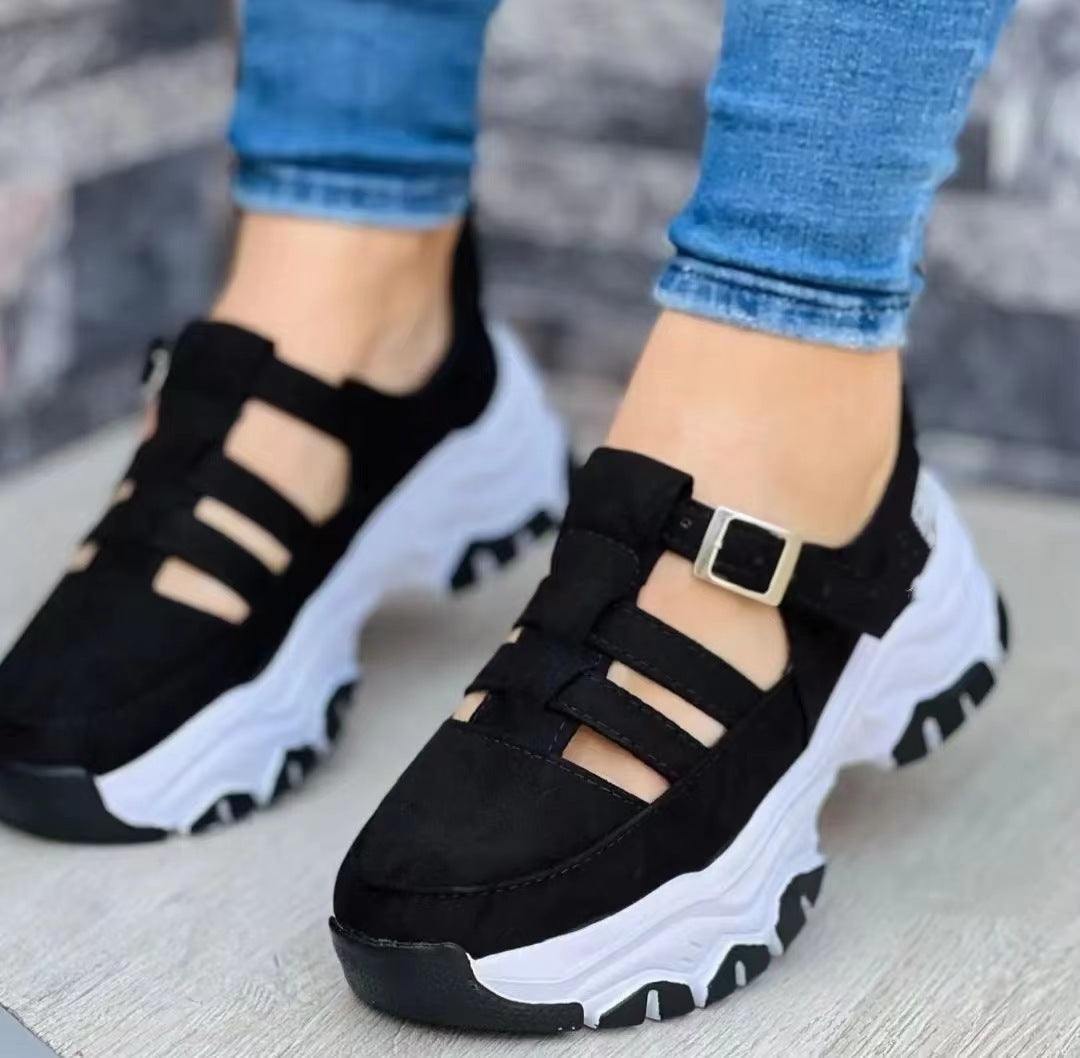 Heidi-Mode | Sandalen mit Dicken Sohlen
