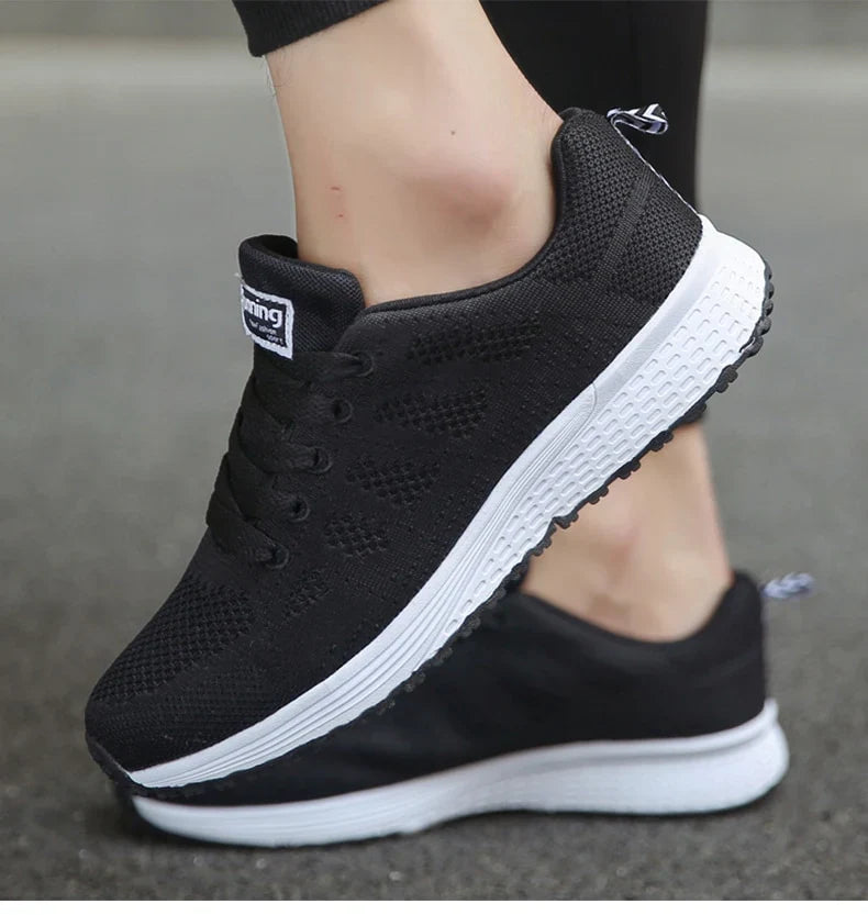 Heidi-Mode | Leichte Turnschuhe aus Mesh
