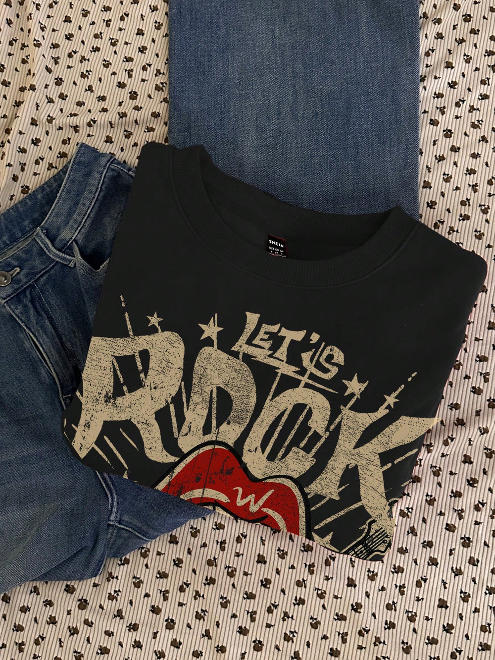 Heidi Mode | Vintage Rock Lippen Sweatshirt – Schwarz