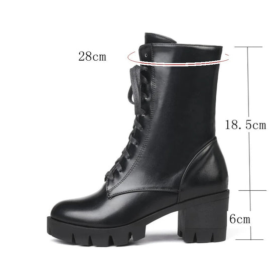 Heidi-Mode | Die Ultimativen Klobigen Stiefel für Unaufhaltsamen Stil