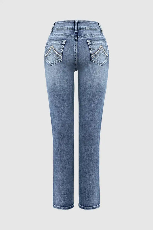 Bequeme stilvolle Jeanshose