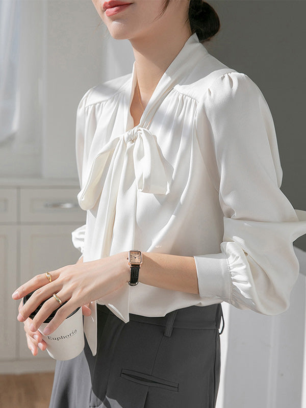 Heidi-Mode | Weißes Shirt mit Langen Ärmeln und Schleife