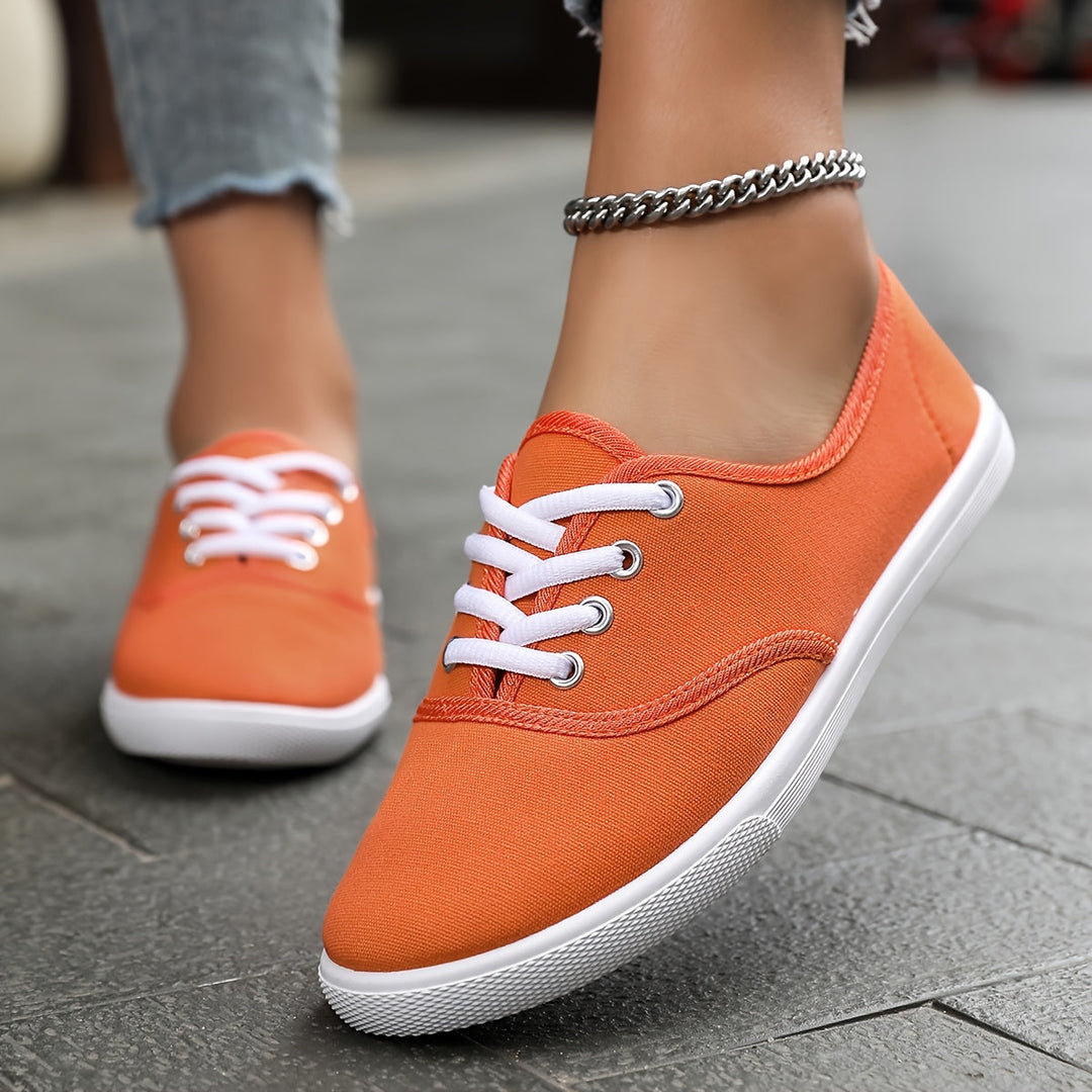 Heidi-Mode | Bequeme Niedrige Canvas Sneakers In Weiß