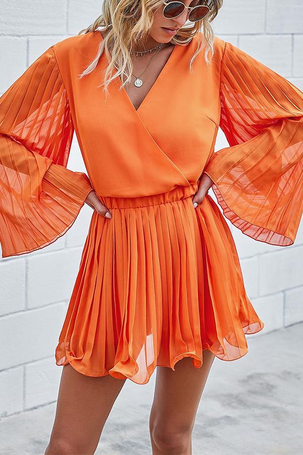 Heidi-Mode | V-Ausschnitt Einfarbig Plissierter Jumpsuit