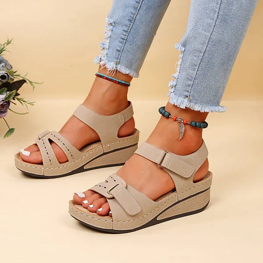 Heidi-Mode | Elegante, Atmungsaktive Sandaletten für Frauen mit Klettverschluss