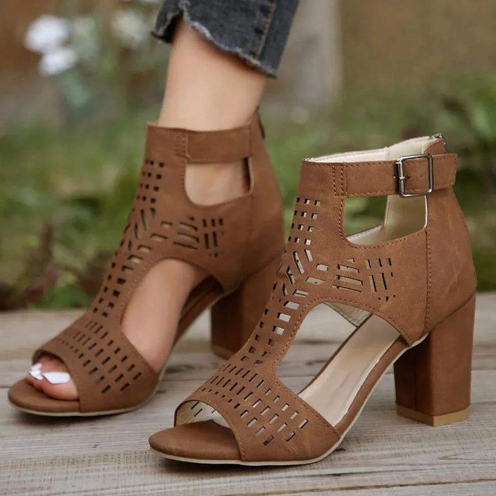Heidi-Mode | Sandalen met vierkante hoge hak