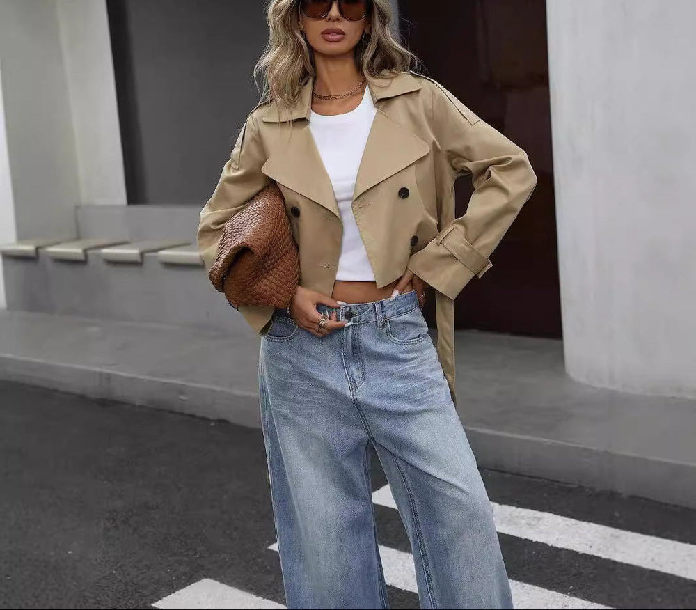 Heidi-Mode | Khaki Crop Trenchcoat - Eleganter Gurtstil