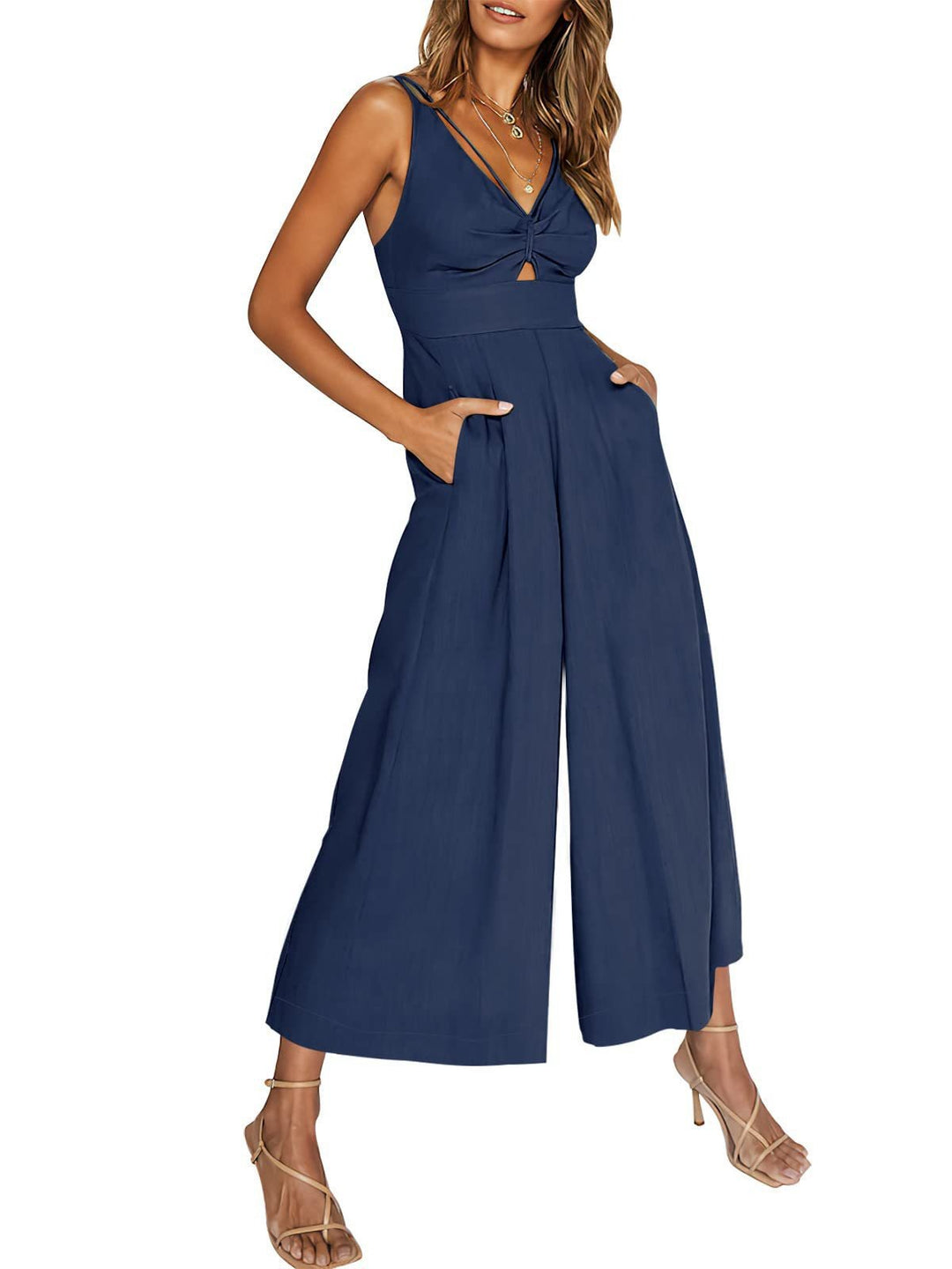 Weitbeiniger Jumpsuit mit Hohlkehle