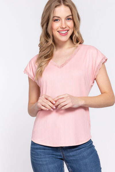 Heidi-Mode | Active Basic Spitzenbesatz V-Ausschnitt Kurzarm Ripp Top