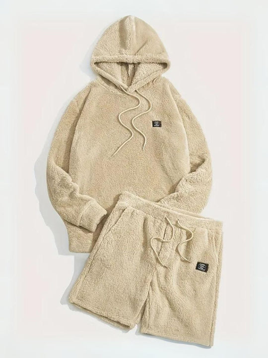 Heidi-Mode | Fluffy Hoodie und Shorts