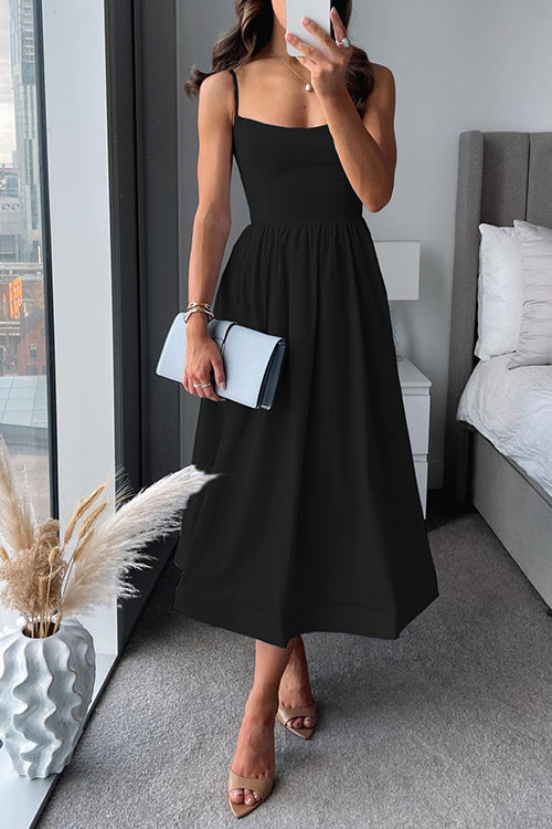 Midikleid in A-Linie mit Spaghettiträgern und Taille