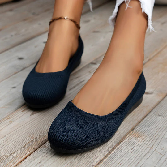 Heidi-Mode | Schnürung und Atmungsaktive Schuhe