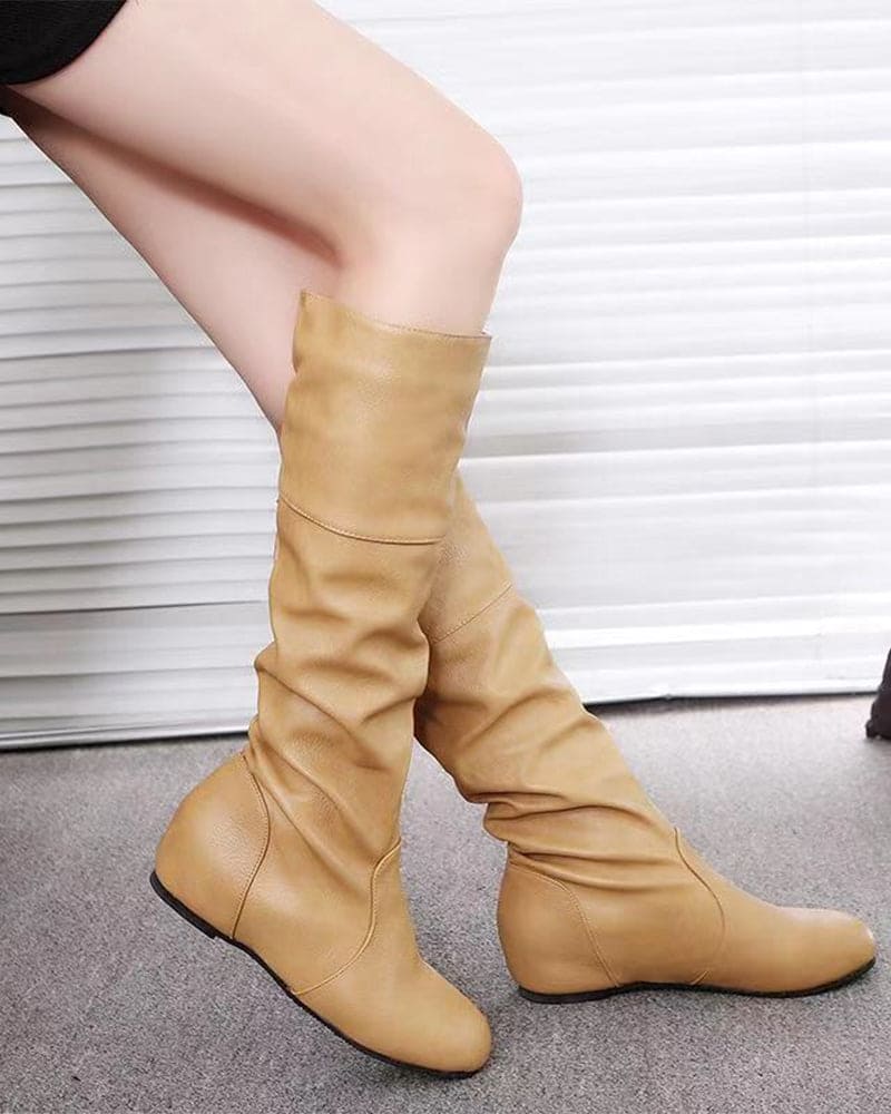 Heidi-Mode | Flache Stiefel mit Falten Bis Zum Knie