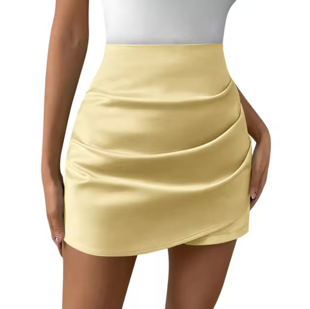 Heidi-Mode | Elegante Miniröcke aus Satin