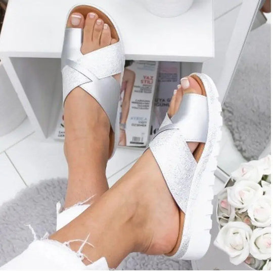 Heidi – Orthopädische Sandalen mit Weichem Keilabsatz