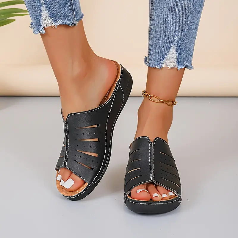 Heidi-Mode | Strandsandalen mit Niedrigem Keilabsatz