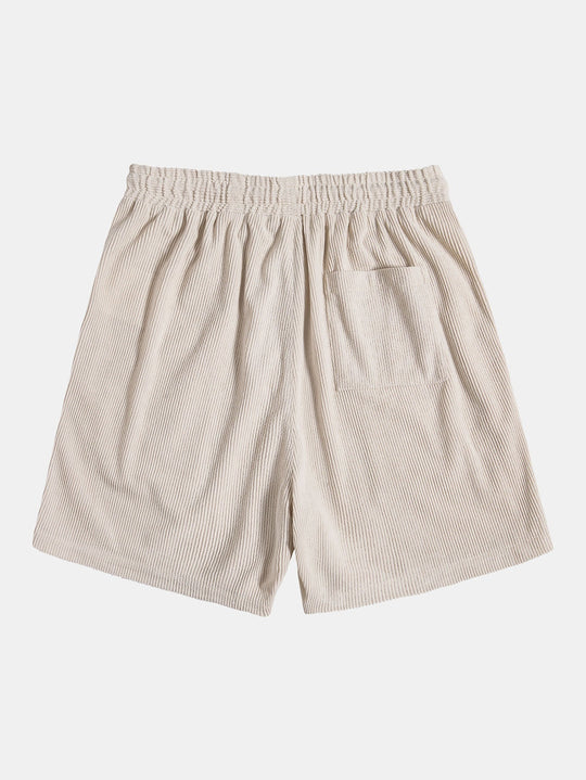 Heidi-Mode | Kurzärmeliges Button Down Hemd & Shorts