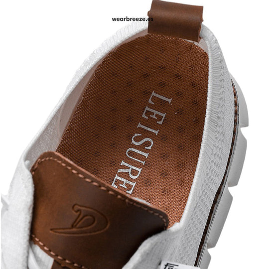 Heidi-Mode | Stilvolle Sneaker