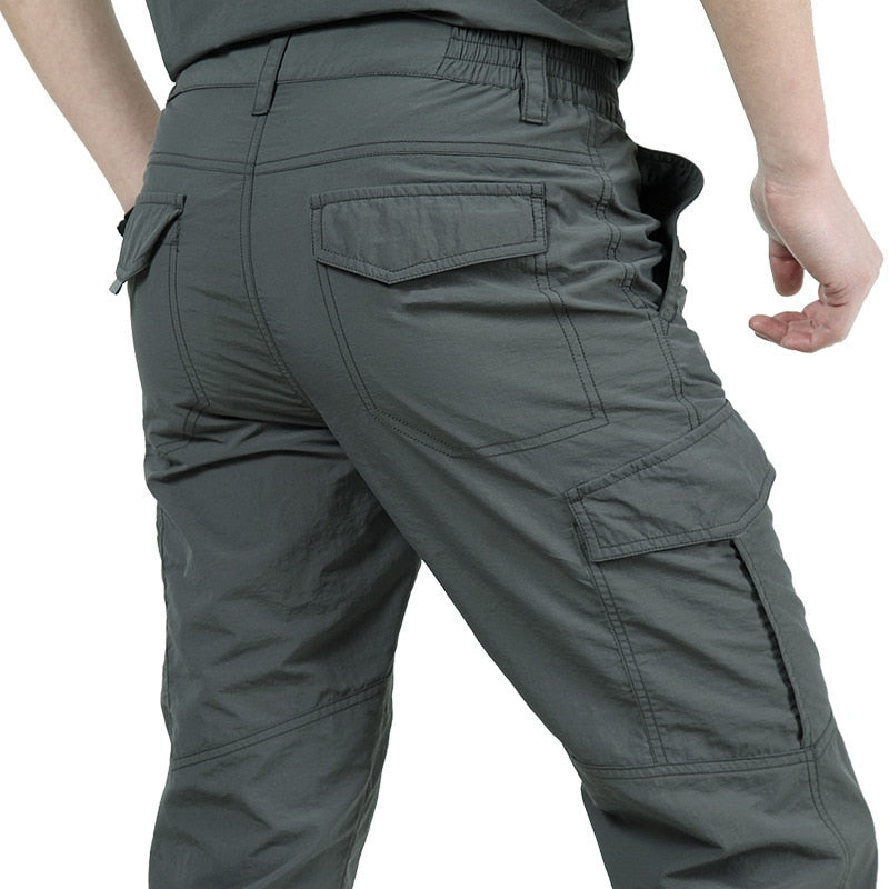 Heidi-Mode | Funktionale und Stilvolle Herren Cargo Hose mit Praktischen Klappen Taschen