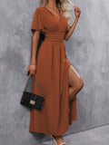 Heidi-Mode – kleid mit rüschenkragen und plissierter taille