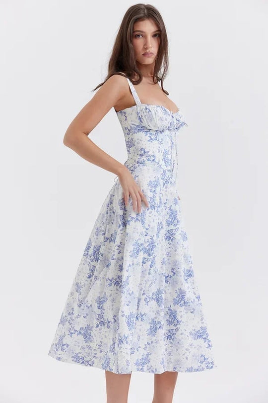 Modisches trägerloses Kleid für Damen – elegant und schmeichelhaft