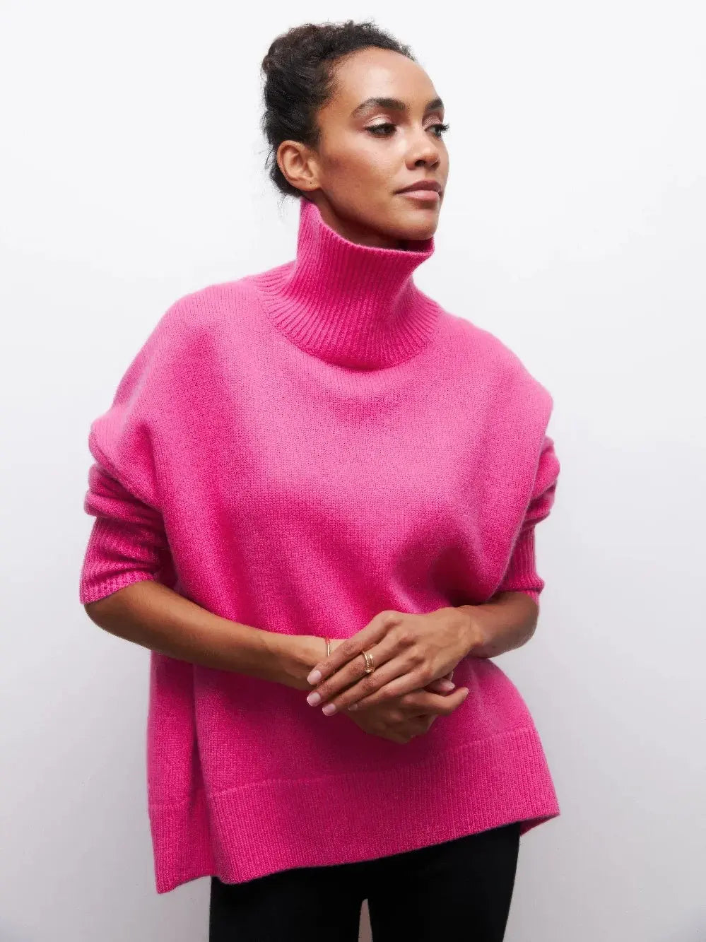 Heidi-Mode | Gestrickter Damenpullover mit O-Hals