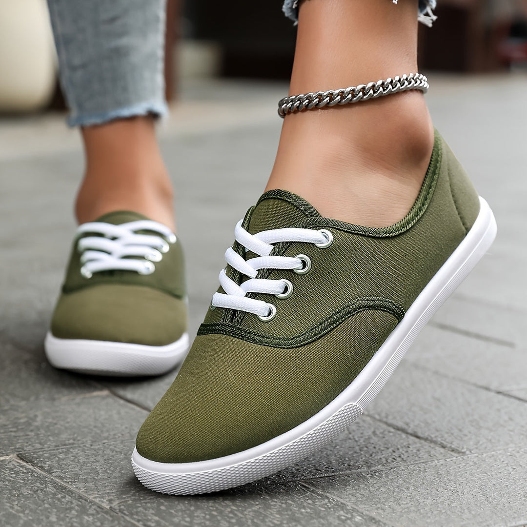 Heidi-Mode | Bequeme Niedrige Canvas Sneakers In Weiß