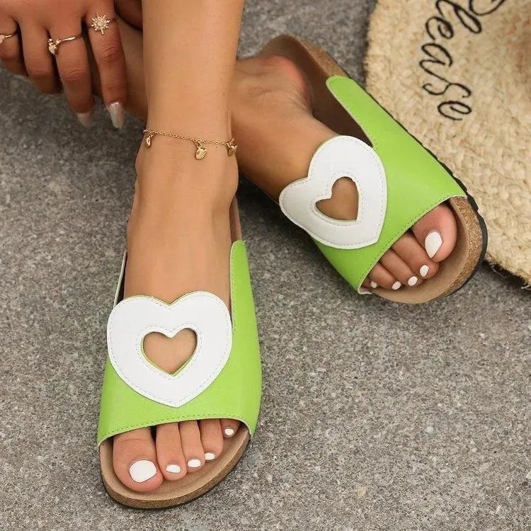 Heidi-Mode | Sandals Love with Heart Shape Design