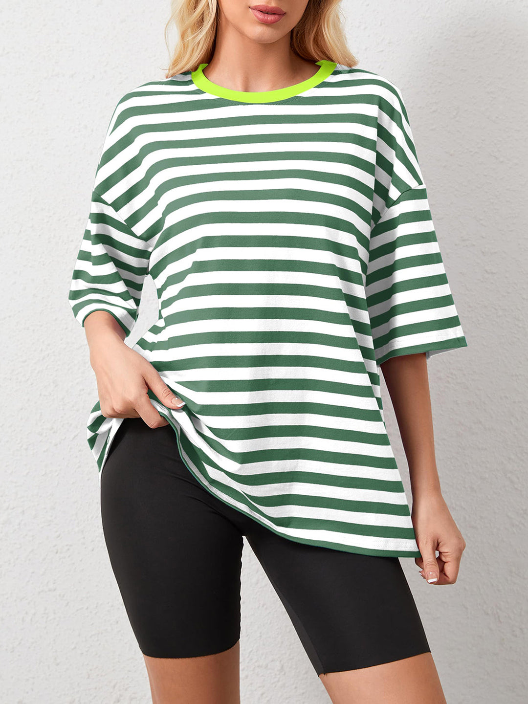 Heidi-Mode | Gestreiftes Rundhals-Halbarm-T-Shirt