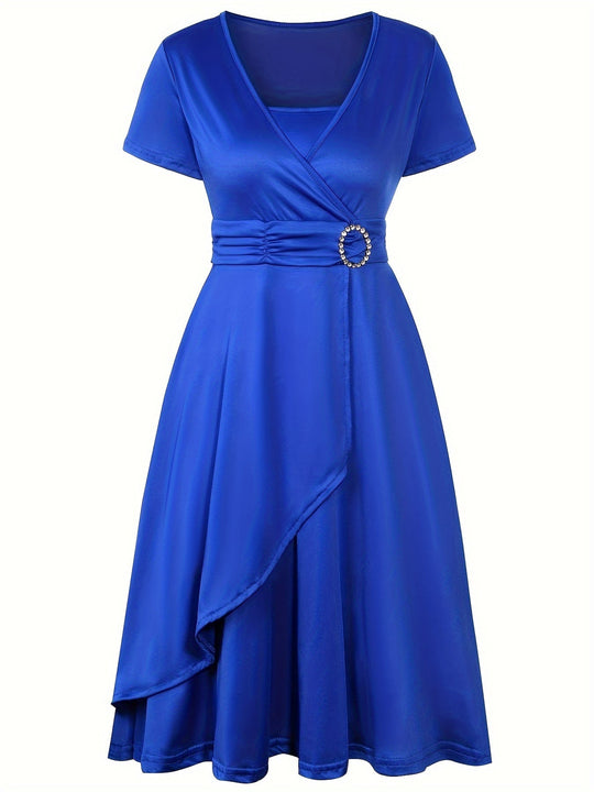 Heidi-Mode | Stilvolles Baumwollkleid mit Schmaler Passform, Asymmetrischem Saum und Bindegürtel für Damen Ideal für Den Sommer