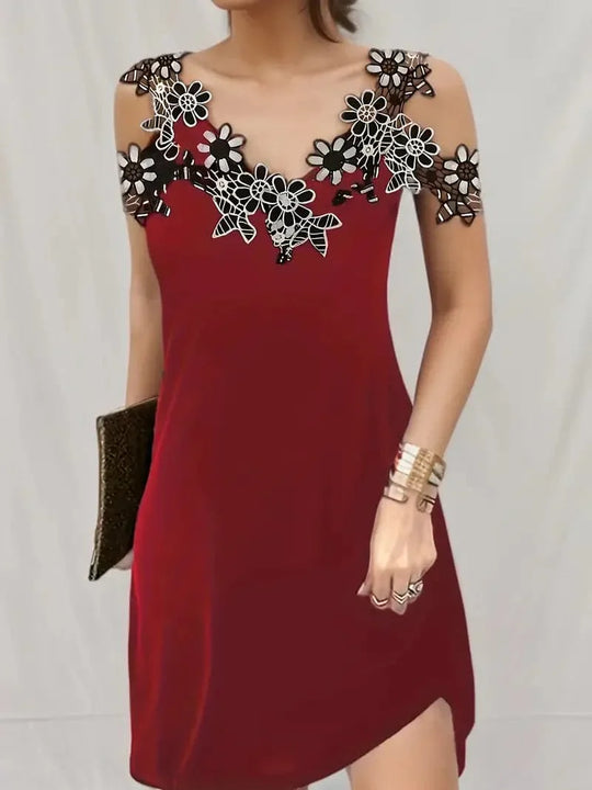 Heidi-Mode | Kleid V-Ausschnitt mit Spitzen Ärmellos Figurumspielend Kurz Eleganter Schnitt